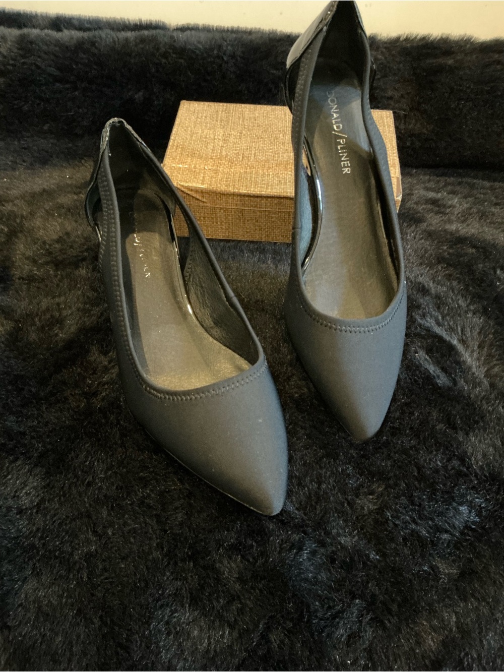 Donald J. Pliner Black Pointed Toe Slingback with Silver Heel Size 7.5